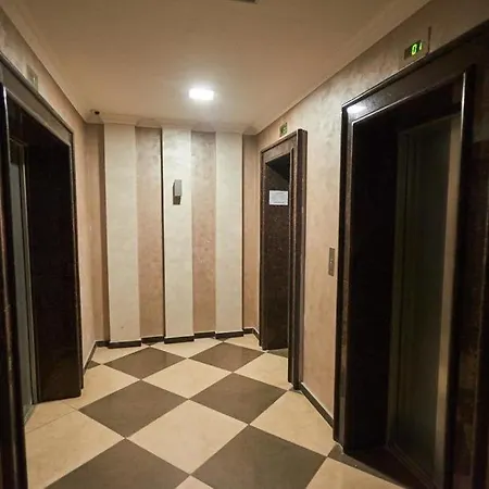 Grand Central Apartament